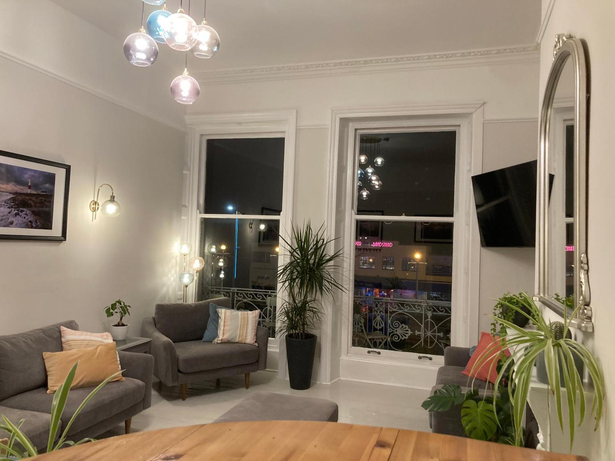 Gasthuis The Esplanade 4*